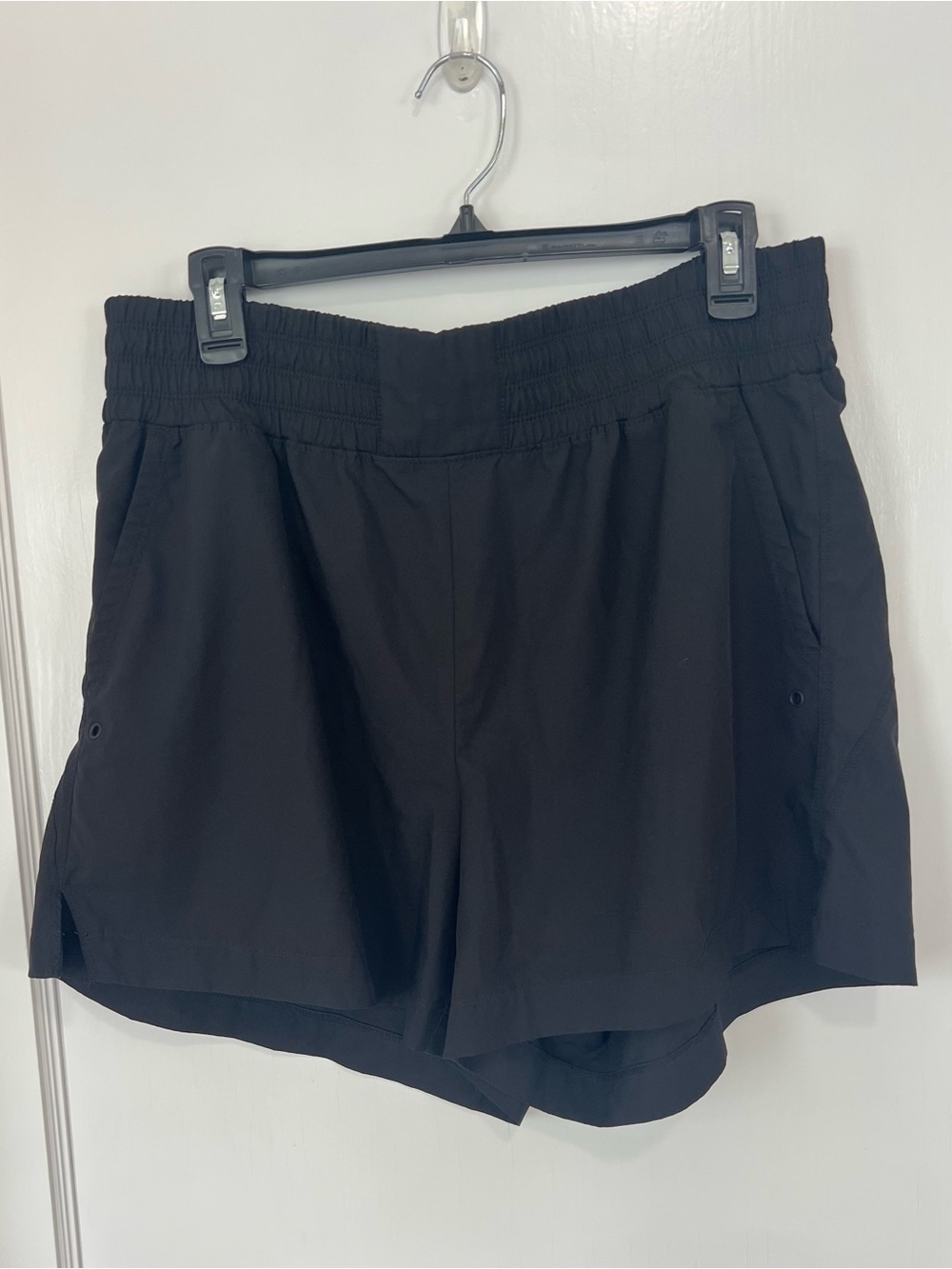 Old Navy Black Athletic Shorts with Elastic Waist